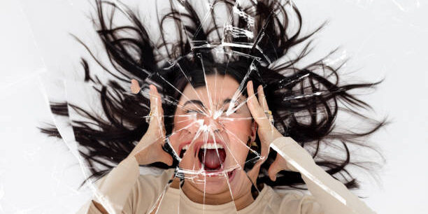 DOLOR DE CABEZA ARISMENDI SEGUROS